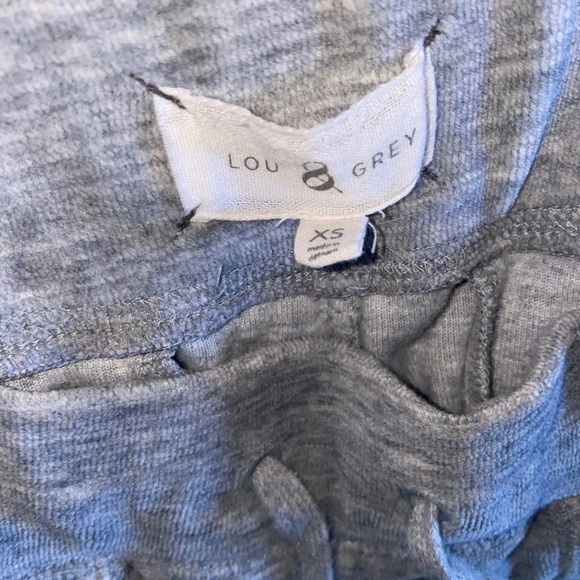 ❌SOLD❌ Lou & Grey Matching Gray Sweatsuit - Picture 5 of 8